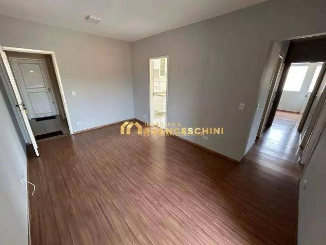 Apartamento para Locação em São José dos Campos/SP Jardim Alvorada 3 Quartos