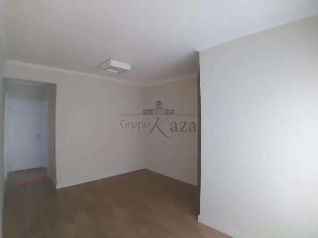 Apartamento para Locação em São José dos Campos/SP Jardim América 3 Quartos
