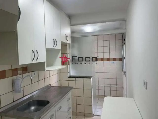 Apartamento para Locação em São José dos Campos/SP Jardim América 2 Quartos