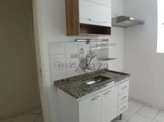 Apartamento para Locação em São José dos Campos/SP Jardim Americano 2 Quartos