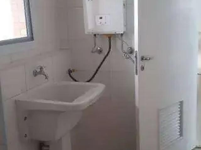 Apartamento para Locação em São José dos Campos/SP Jardim das Colinas 4 Quartos