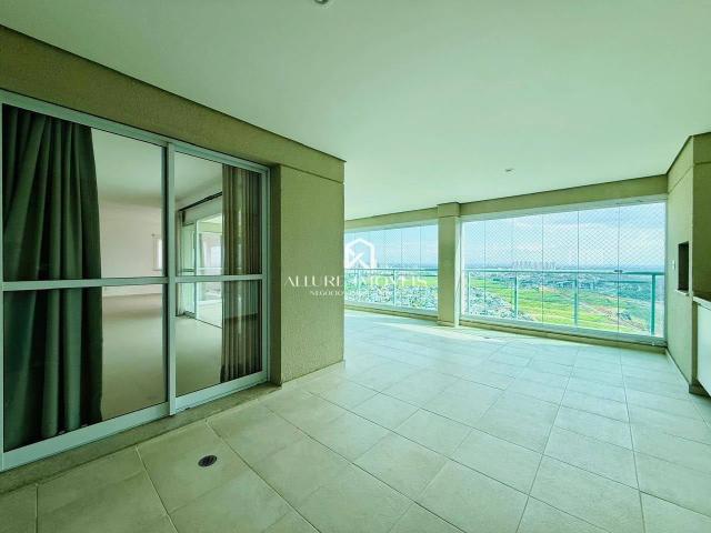 Apartamento para Locação em São José dos Campos/SP Jardim das Colinas 4 Quartos