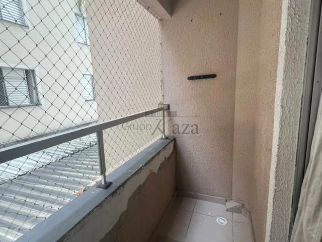 Apartamento para Locação em São José dos Campos/SP Jardim Terras do Sul 3 Quartos