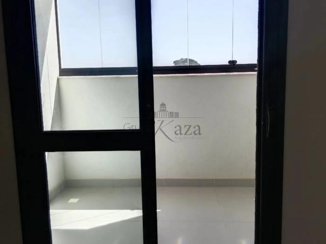 Apartamento para Locação em São José dos Campos/SP Loteamento Floresta 2 Quartos