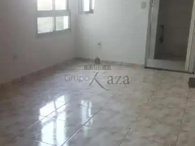 Apartamento para Locação em São José dos Campos/SP Monte Castelo 2 Quartos