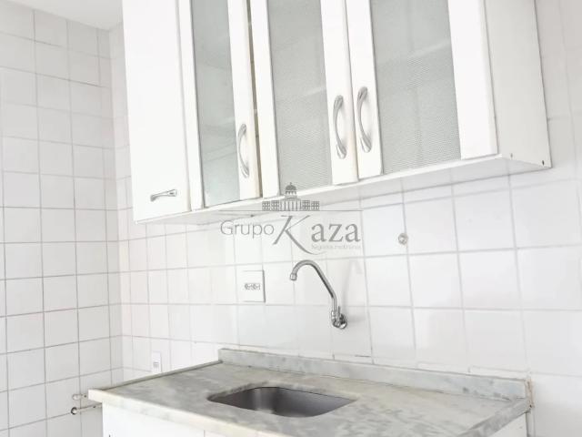 Apartamento para Locação em São José dos Campos/SP Monte Castelo 3 Quartos