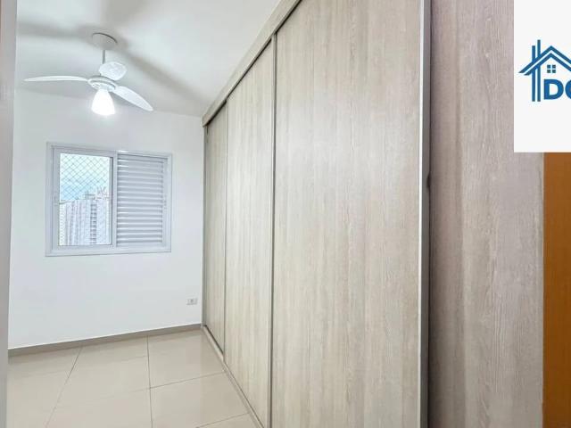 Apartamento para Locação em São José dos Campos/SP Palmeiras de São José 3 Quartos