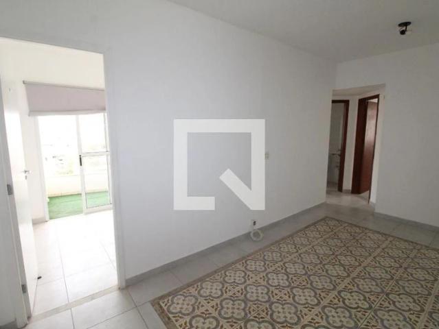 Apartamento para Locação em São José dos Campos/SP Parque Industrial 3 Quartos
