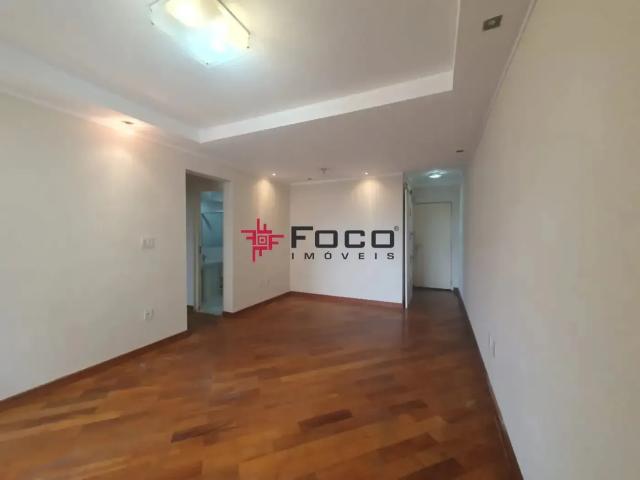 Apartamento para Locação em São José dos Campos/SP Parque Industrial 3 Quartos
