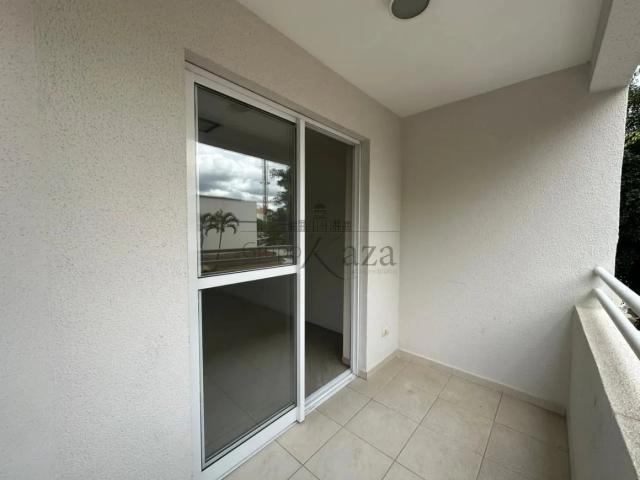 Apartamento para Locação em São José dos Campos/SP Parque Industrial 2 Quartos