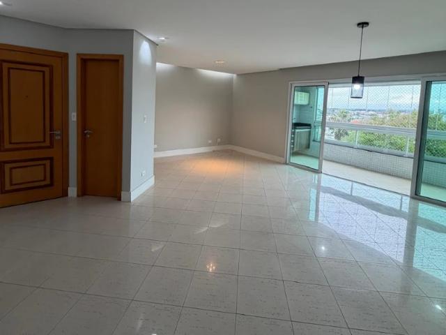 Apartamento para Locação em São José dos Campos/SP Parque Residencial Aquarius 4 Quartos