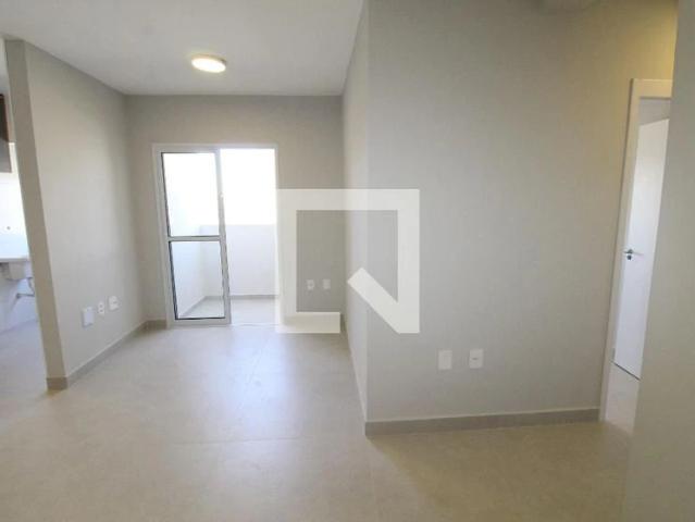 Apartamento para Locação em São José dos Campos/SP Parque Residencial Flamboyant 3 Quartos