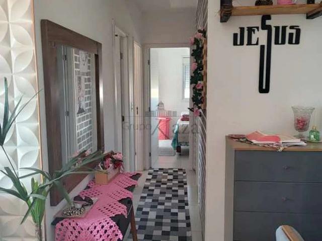 Apartamento para Locação em São José dos Campos/SP Parque Residencial Flamboyant 3 Quartos