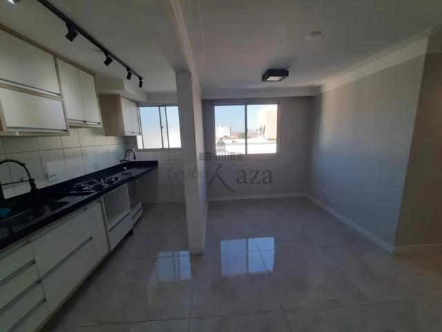 Apartamento para Locação em São José dos Campos/SP Parque Residencial Flamboyant 2 Quartos