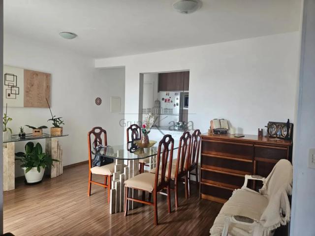 Apartamento para Locação em São José dos Campos/SP Vila Industrial 2 Quartos