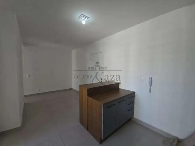 Apartamento para Locação em São José dos Campos/SP Vila Industrial 2 Quartos