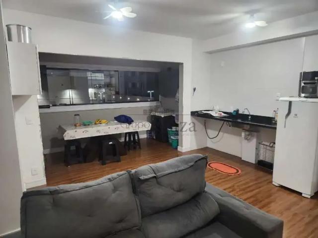 Apartamento para Locação em São José dos Campos/SP Vila Industrial 3 Quartos