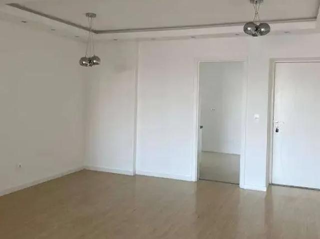 Apartamento para Locação em São José dos Pinhais/PR São Pedro 3 Quartos