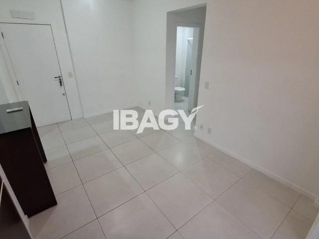 Apartamento para Locação em São José/SC Areias 2 Quartos