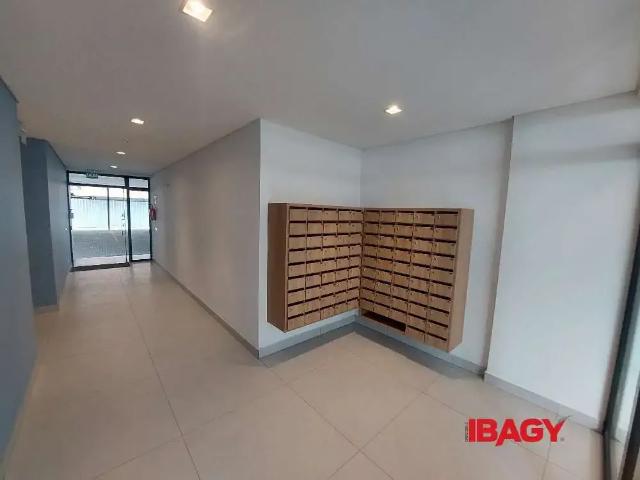 Apartamento para Locação em São José/SC Areias 2 Quartos