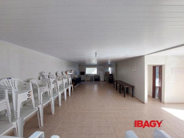 Apartamento para Locação em São José/SC Barreiros 2 Quartos