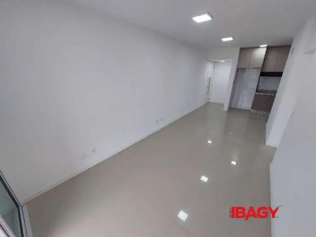 Apartamento para Locação em São José/SC Barreiros 2 Quartos