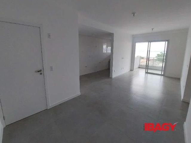 Apartamento para Locação em São José/SC Barreiros 2 Quartos