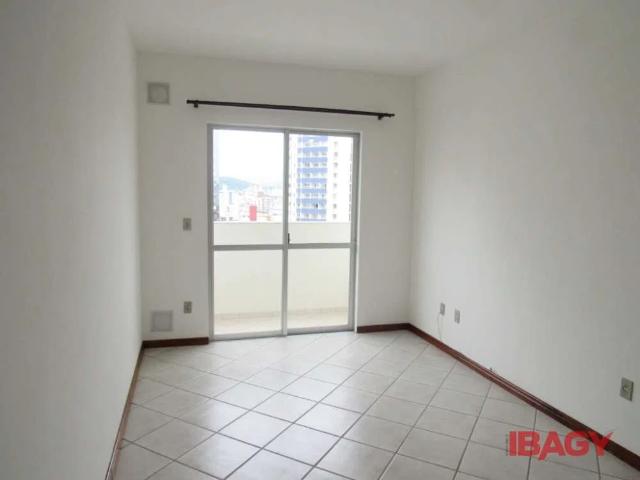 Apartamento para Locação em São José/SC Campinas 1 Quartos