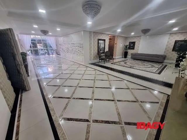 Apartamento para Locação em São José/SC Campinas 2 Quartos
