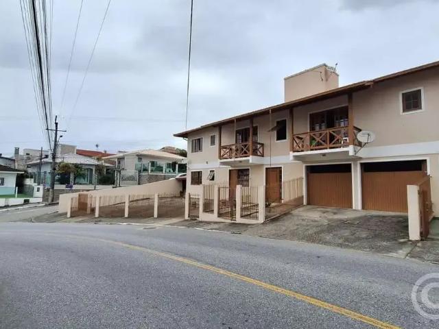 Apartamento para Locação em São José/SC Centro 2 Quartos