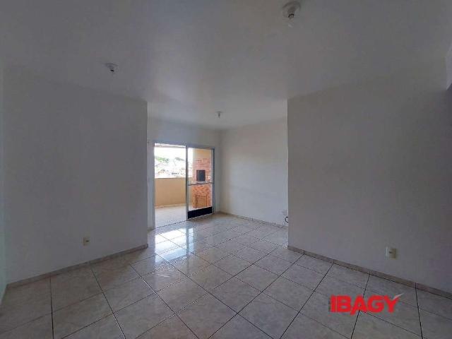 Apartamento para Locação em São José/SC Fazenda Santo Antônio 2 Quartos