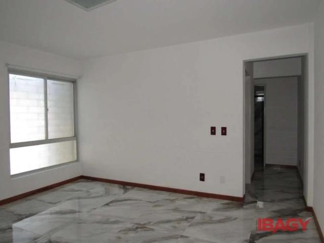 Apartamento para Locação em São José/SC Kobrasol 1 Quartos