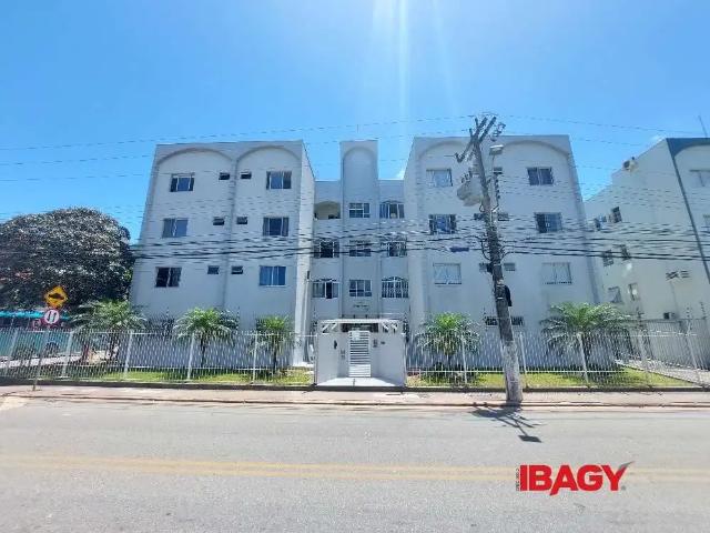 Apartamento para Locação em São José/SC Kobrasol 2 Quartos