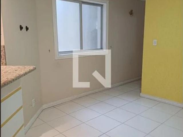 Apartamento para Locação em São José/SC Ponta de Baixo 3 Quartos