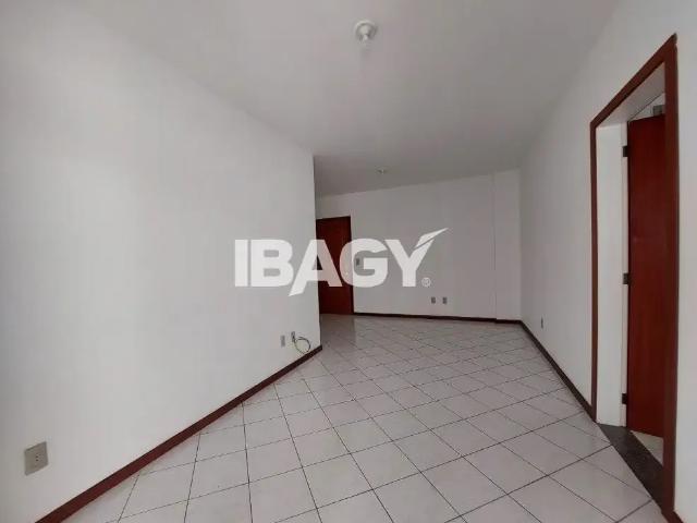Apartamento para Locação em São José/SC Praia Comprida 2 Quartos