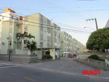 Apartamento para Locação em São José/SC Praia Comprida 2 Quartos