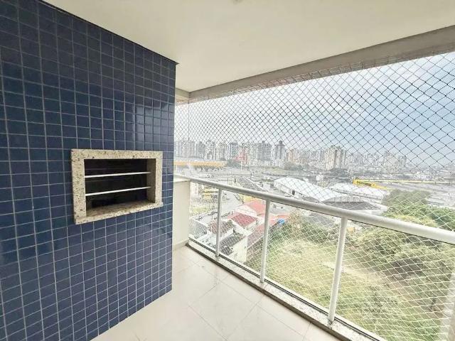 Apartamento para Locação em São José/SC Roçado 3 Quartos