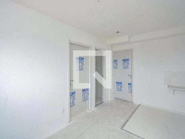 Apartamento para Locação em São Paulo/SP Veleiros 2 Quartos