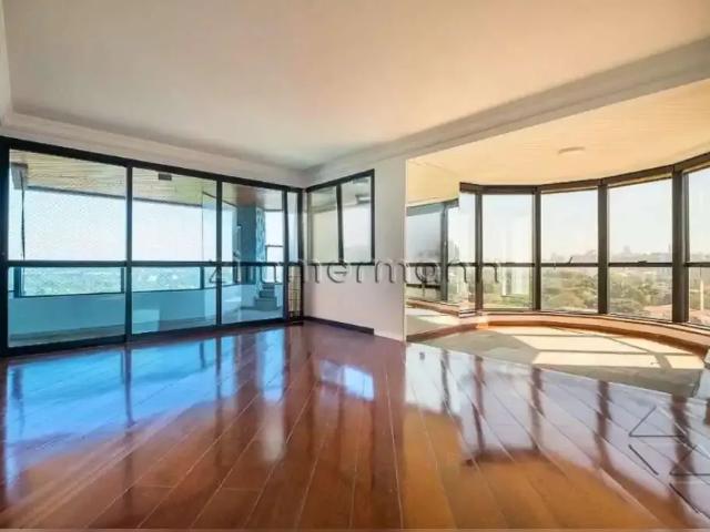 Apartamento para Locação em São Paulo/SP Vila Madalena 3 Quartos
