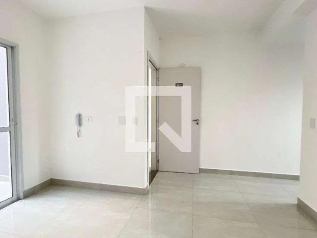 Apartamento para Locação em São Paulo/SP Vila Mangalot 1 Quartos