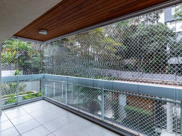 Apartamento para Locação em São Paulo/SP Vila Andrade 3 Quartos