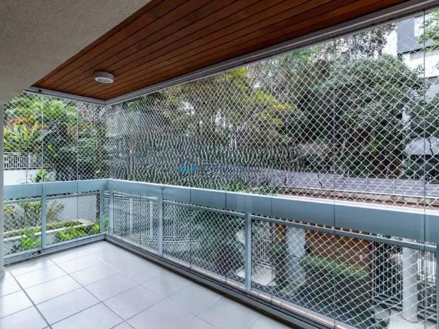 Apartamento para Locação em São Paulo/SP Vila Andrade 3 Quartos