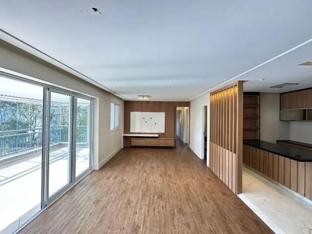 Apartamento para Locação em São Paulo/SP Vila Andrade 4 Quartos