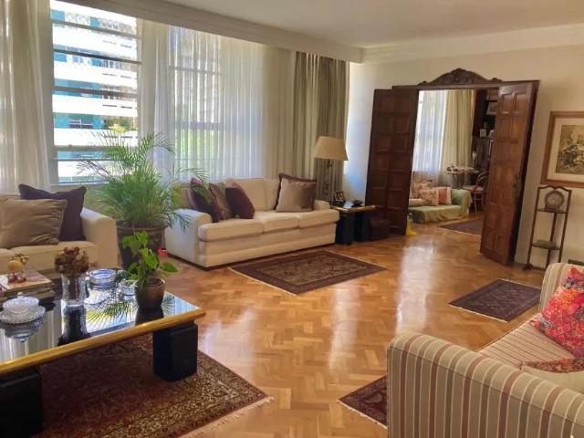 Apartamento para Locação em São Paulo/SP Vila Buarque 4 Quartos