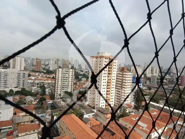 Apartamento para Locação em São Paulo/SP Vila Gumercindo 2 Quartos