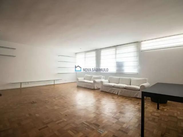 Apartamento para Locação em São Paulo/SP Vila Gertrudes 1 Quartos
