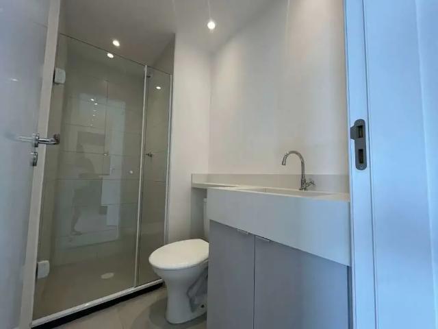 Apartamento para Locação em São Paulo/SP Vila Gomes 2 Quartos