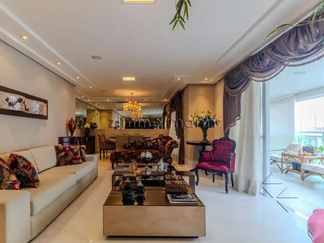 Apartamento para Locação em São Paulo/SP Vila Romana 4 Quartos