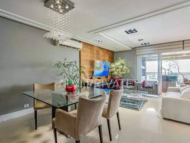 Apartamento para Locação em São Paulo/SP Vila Romana 4 Quartos