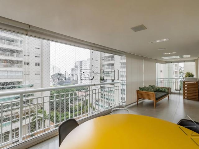 Apartamento para Locação em São Paulo/SP Vila Romana 3 Quartos